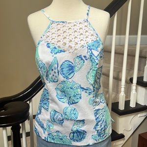 Lilly Pulitzer top. Size 6 .New